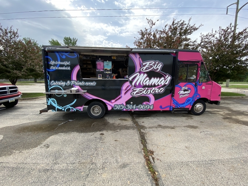 Momma-licious Food Truck